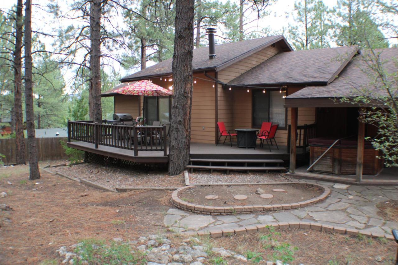 Kathys Cabin, King Bed, Hot Tub, Near-Nau & Downtown Attractions, Perfect Year-Round Mountain Getaway Flagstaff Exterior foto